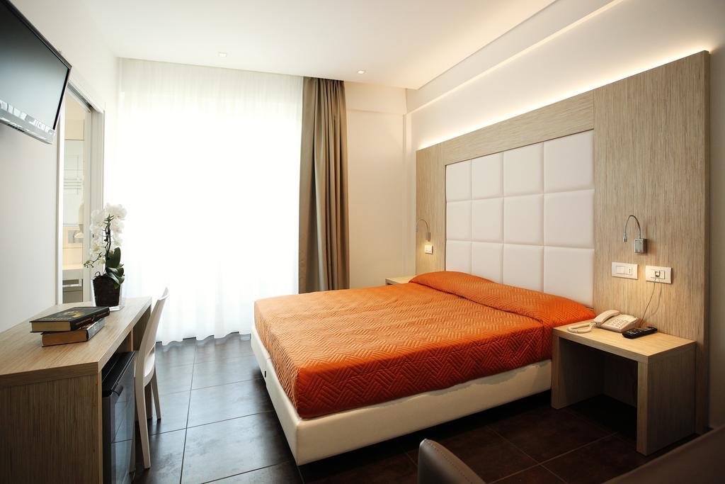 Hotel Fantasy Riccione Phòng bức ảnh